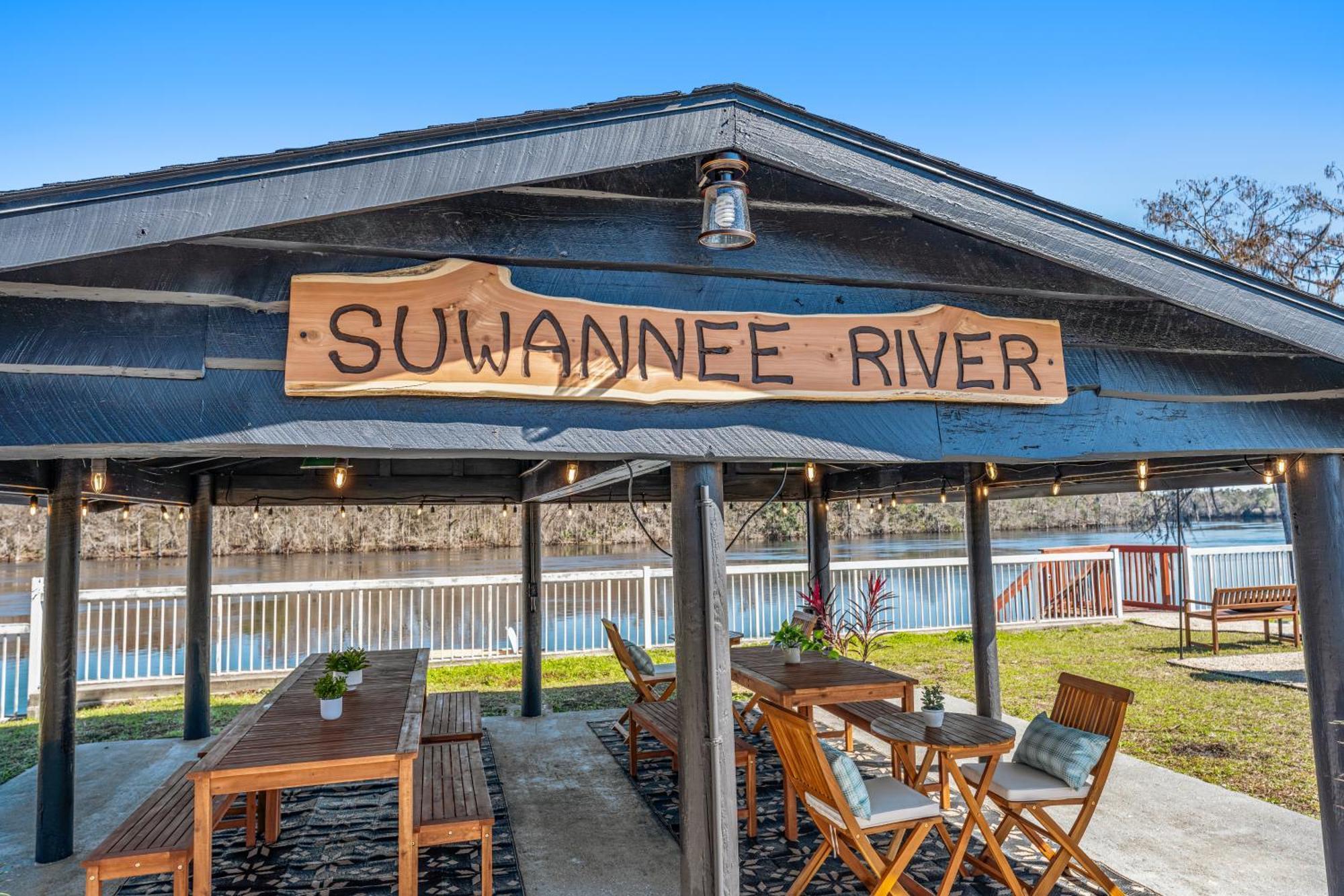 Hotel Suwannee Gables Old Town Exteriér fotografie