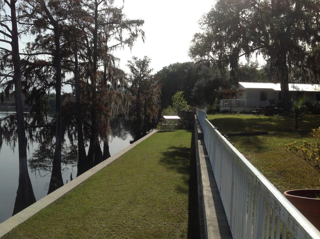 Hotel Suwannee Gables Old Town Exteriér fotografie